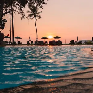 **** Rezort Frangipani Langkawi Malajsie